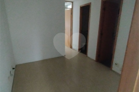 Sala comercial para locação no Jardim Paulista, 90 m², 2 garagens