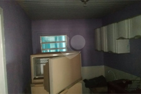 Casa térrea para venda.