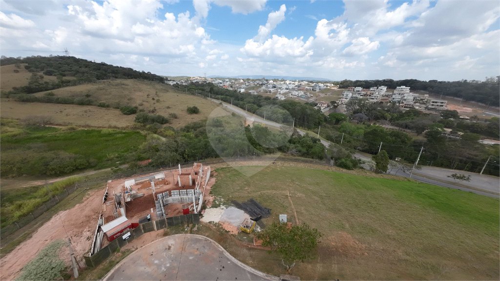 Imperdível! Terreno à Venda no Condomínio Santa Isabel em Louveira