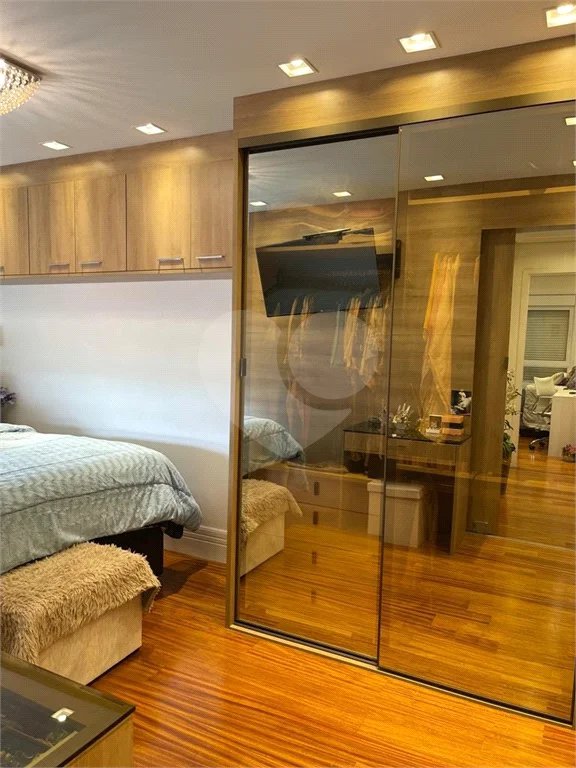 Apartamento com 125m², 3 quartos (suítes) e 3 vagas de garagem à venda no bairro Jd. São Caetano em São Caetano do Sul