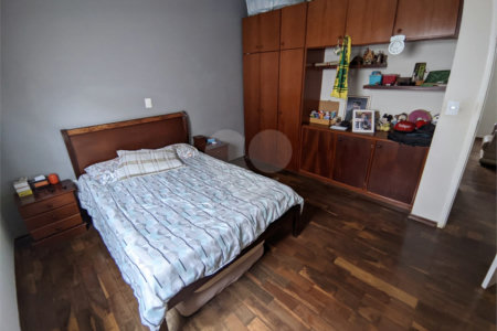 Casa com 3 dormitórios no Jardim Nova Santa Paula