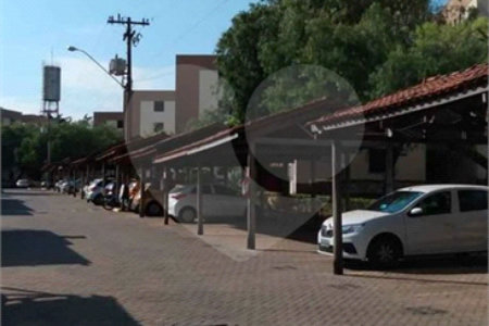 Apartamento no Condomínio Residencial Bela Vista I .