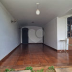 Casa comercial para locação no Centro