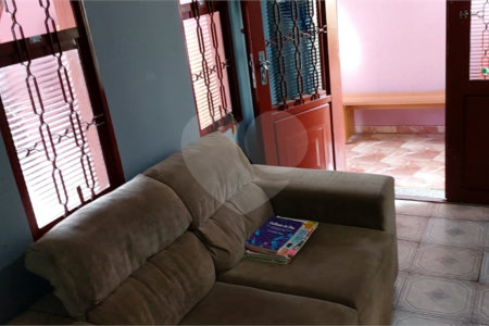 Casa Térrea para venda.