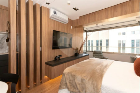 Studio Mobiliado em Moema | 29m² Pronto para Morar ou Investir