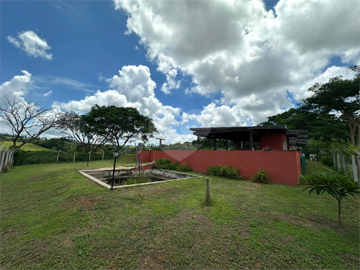 Sítio á venda - 6,6 Hectares