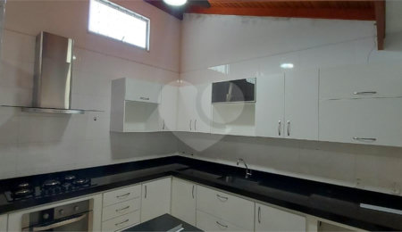 Casa à venda com 2 quartos no condomínio Moradas III, São Carlos - SP