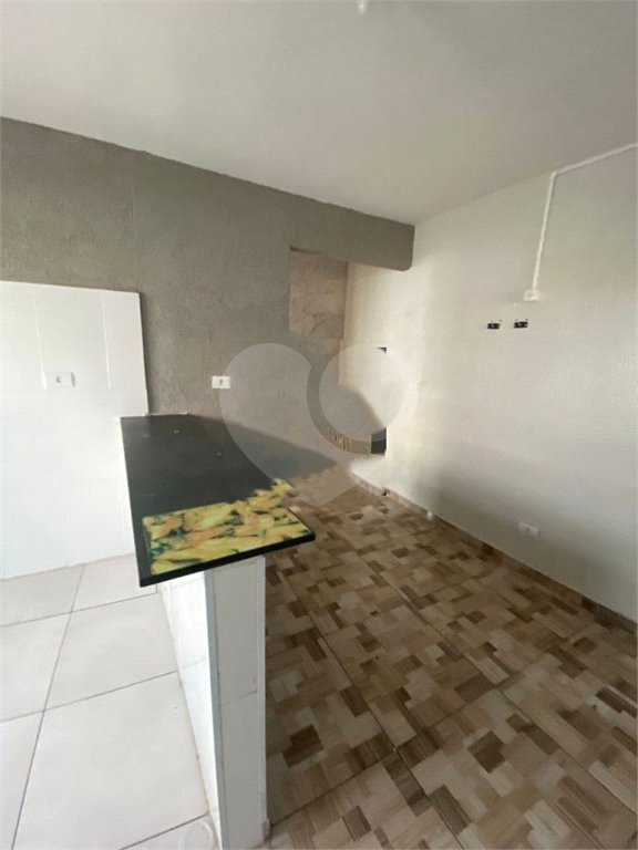 Oportunidade Única para Renda: 5 Casas em 328 m² no Bairro Saúde!