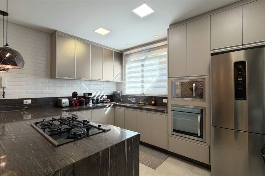 Casa à venda com 3 suítes no condomínio Residencial Villa D'aquila, Piracicaba - SP