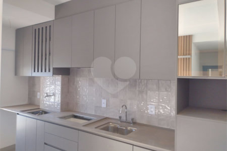 Apartamento no Edifício Monet á venda