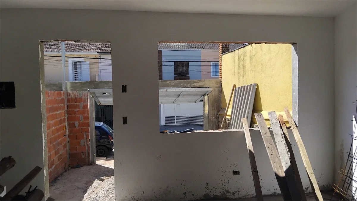 Sobrado à venda com 2 suítes em Jardim Bonfiglioli, São Paulo, SP