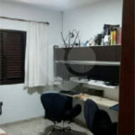 Sobrado a venda no Tremembé com 327m², com 4 dormitórios 2 suítes e 2 vaga de garagem