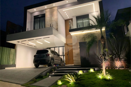 Casa à venda com 4 suítes no condomínio Brisas Jundiaí, Jundiaí - SP