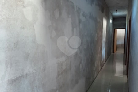 Maravilhosa chácara no Aracê de Santo Antonio recém construída, com uma construção de 230m²