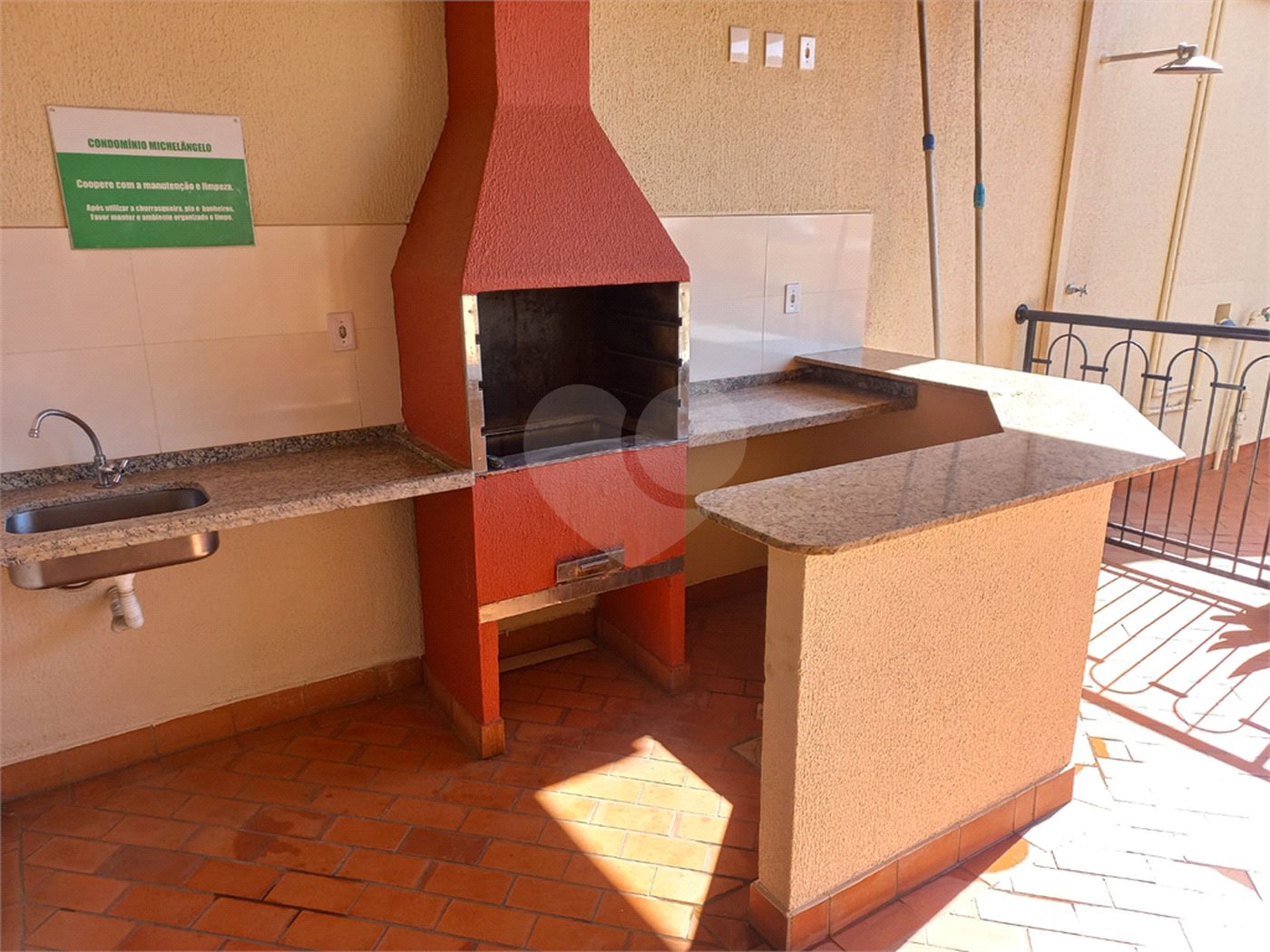 Apartamento no Condomínio Michelangelo .