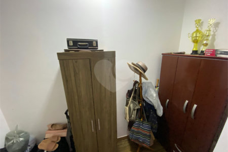 Sobrado para venda, com 3 dormitórios, sendo 1 suíte.