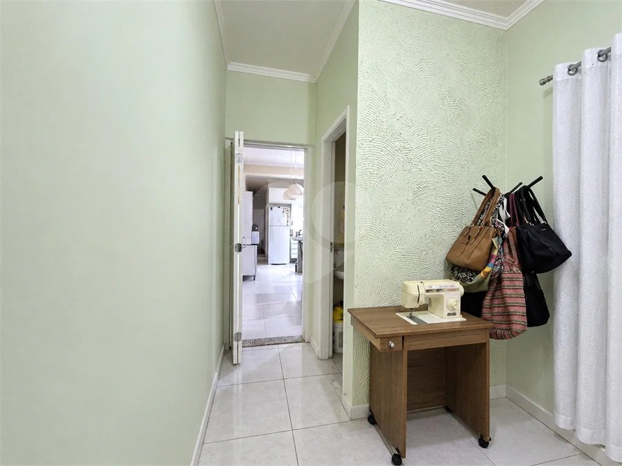 Casa de vila com 3 dormitórios sendo 2 suítes em Santana