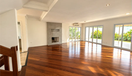 Casa à venda ou para alugar com 4 suítes no condomínio Belle Ville, São Paulo - SP