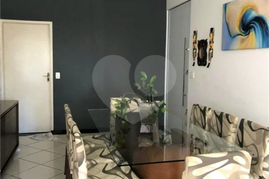 Sobrado à venda com 4 quartos, sendo 1 suíte, em Vila Prudente, São Paulo, SP
