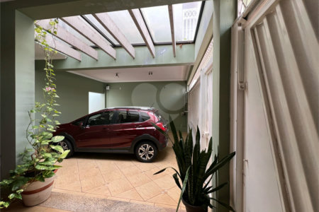 Casa a venda com 5 quartos em São Carlos