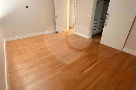 CASA À VENDA CONDOMINIO PORTAL BRAGANÇA | 4 SUÍTES | PISCINA