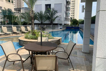 Apartamento 112m2 para venda na Mooca com 3 dormitórios. + 2 vaga. Rua Taquari.