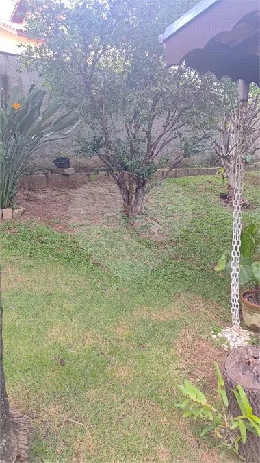 Casa à venda com 3 quartos, sendo 2 suítes, no condomínio Cafezal VI, Itupeva - SP