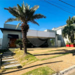 Casa térrea de alto padrão no Park Campestre 1