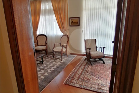APARTAMENTO COBERTURA Á VENDA COM 200m2 ÍCONE NA BELA VISTA