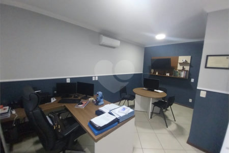 Casa Térrea Disponível para Locação e Venda no Condomínio Vilaggio Capriccio