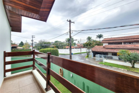 Casa de Alto Padrão à venda no Condomínio Morada da Serra – Urbanova