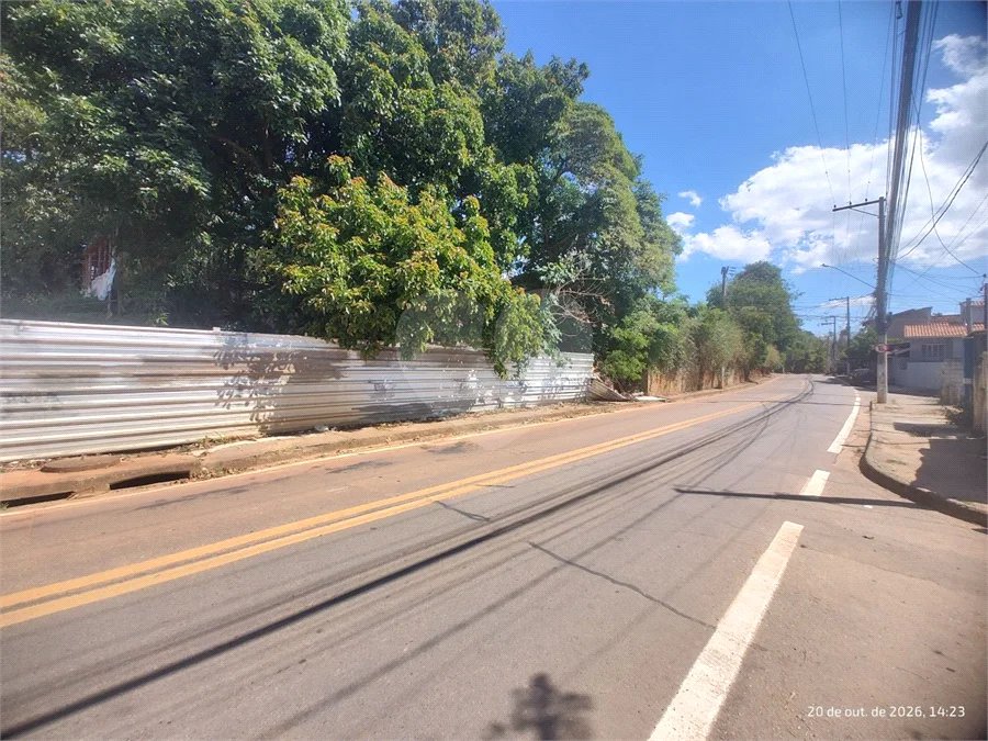 Terreno em Atibaia com 3.000 metros para locação, ótimo para transportadora, pátio de veículos, mecânica pesada