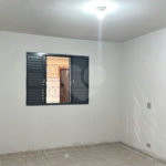 Casa a venda, composta por 2 casas separadas no Jaraguá em Piracicaba - SP.