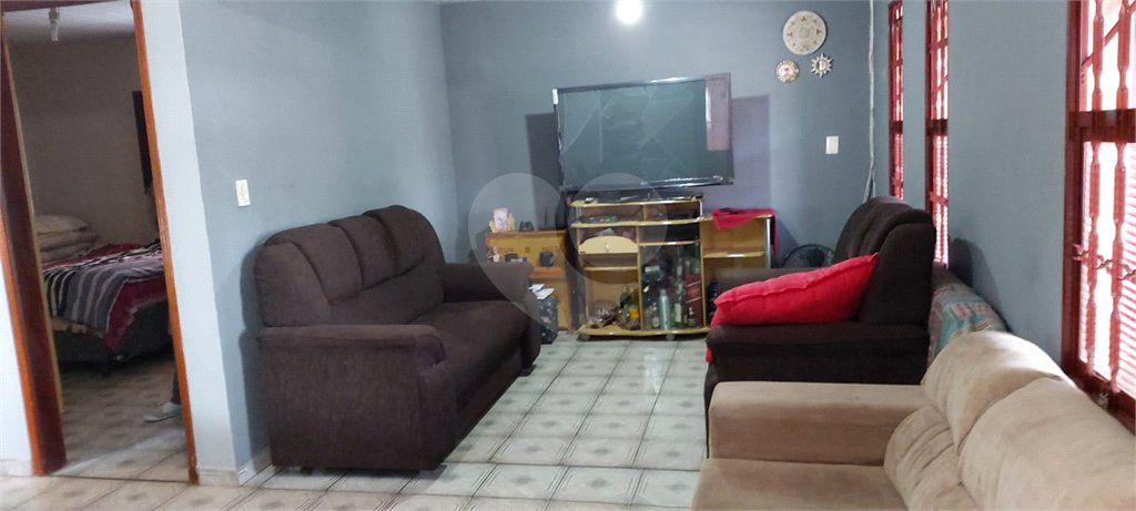 Casa Térrea para venda.