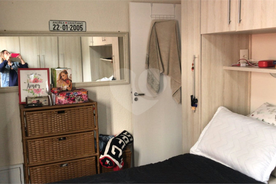 Casa à venda com 3 quartos, sendo 1 suíte,  no condomínio Felipe, São Paulo - SP