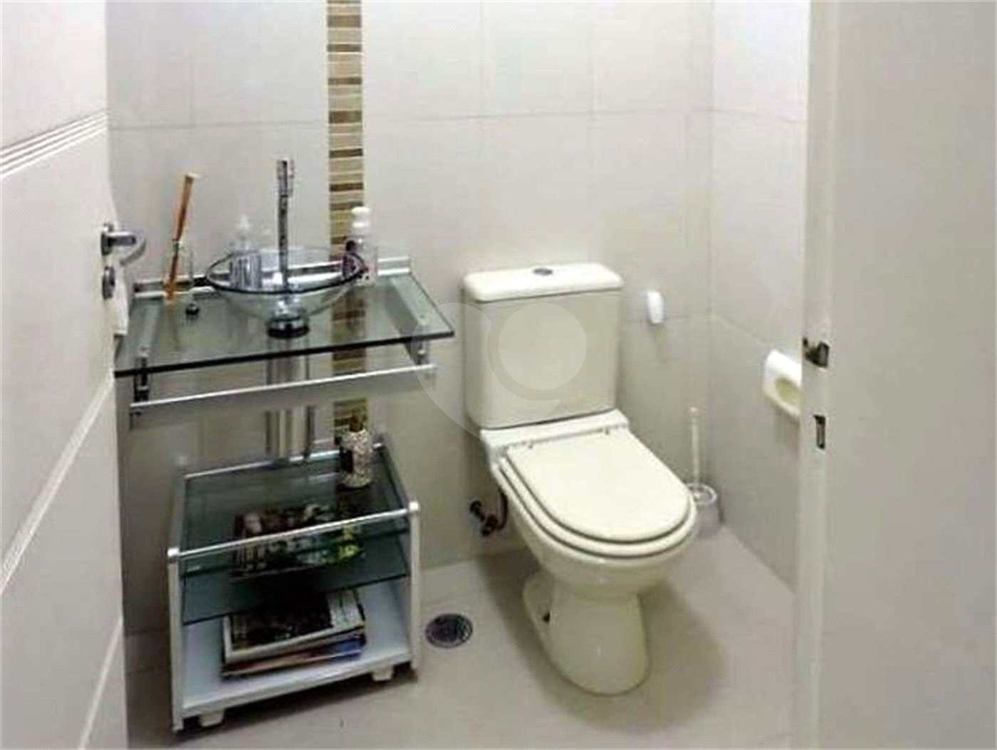 Casa de Alto Padrão à Venda e Locação - Condomínio Vila Verde