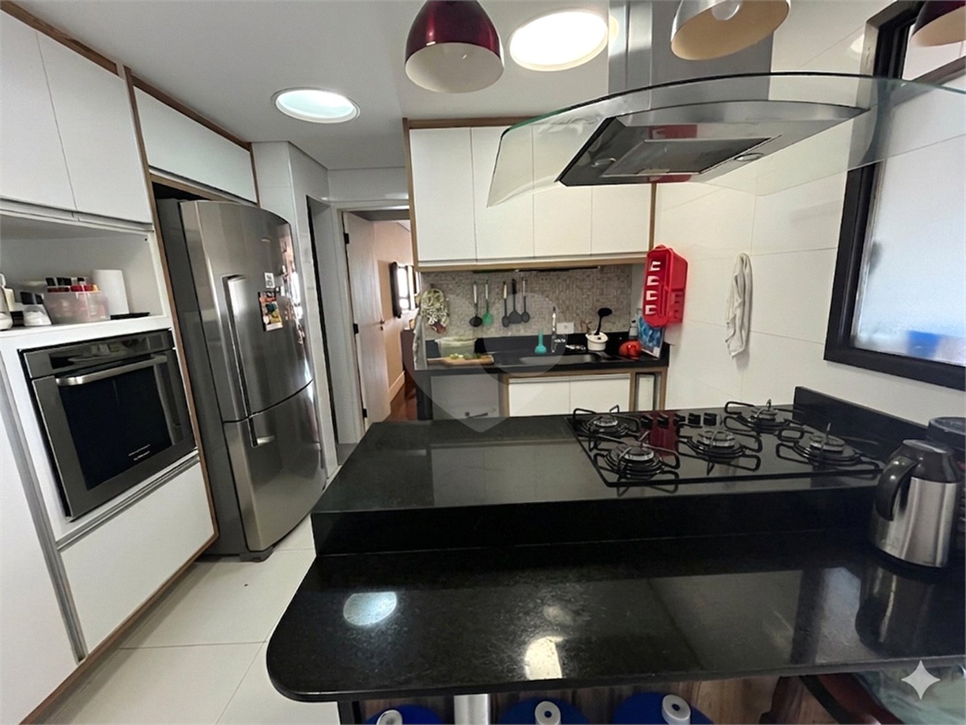 Apartamento à venda com 3 quartos, sendo 1 suíte, em Santo Amaro, São Paulo, SP