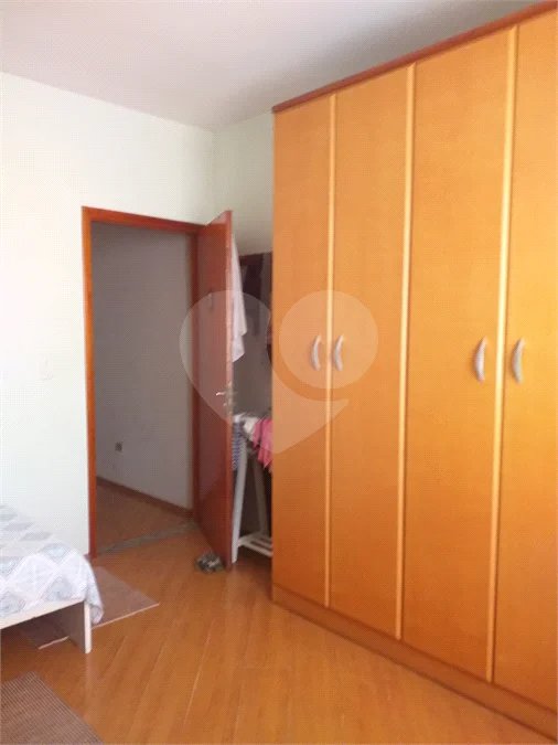 Vende-se Lindo Sobrado na Vila Santa Catarina