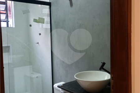 Belíssimo Sobrado com 3 Quartos e 135m² A/C à Venda no Jardim Alvinópolis - Atibaia