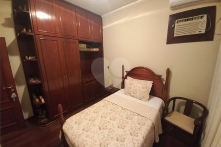 Casa Térrea na XV de Novembro .