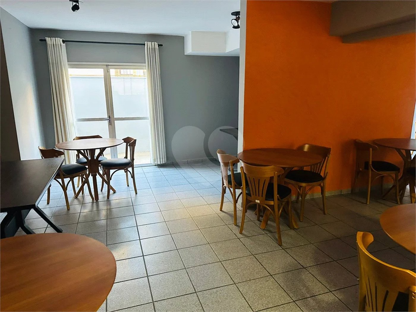 Excelente apartamento à venda na Liberdade