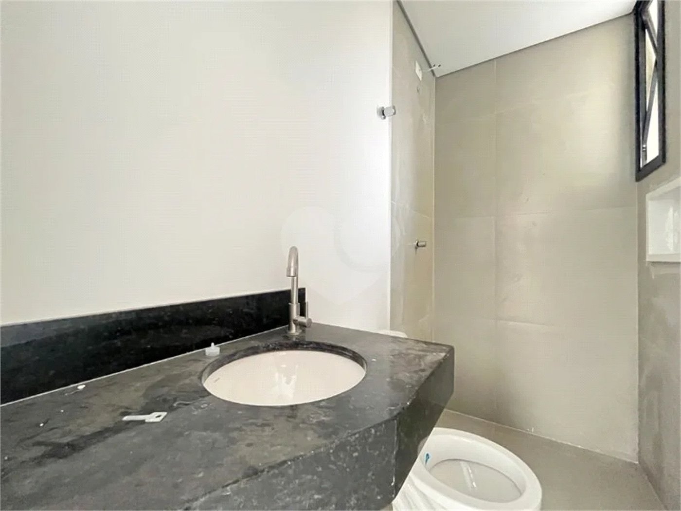 Casa à venda com 2 suítes em Boraceia, Bertioga, SP