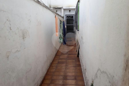 Sobrado px. Metrô Pça da Árvore