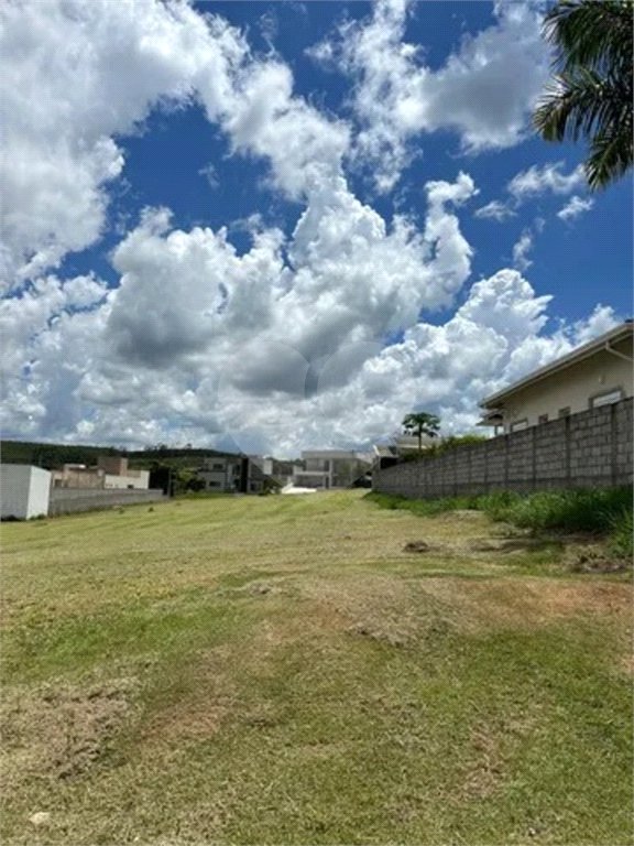 Terreno com 942m² no Condomínio 7 Lagos em Itatiba