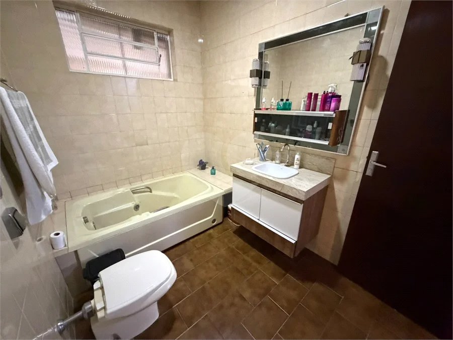 Casa à venda com 2 quartos, sendo 1 suíte,  em Vila Rezende, Piracicaba, SP