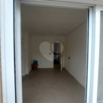 Sobrado à venda com 3 quartos, sendo 1 suíte, em Vila Omízollo, Louveira, SP