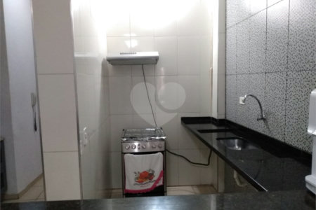 Apartamento 1 dorm, sala, cozinha, banheiro a venda no Centro