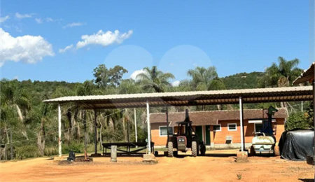 Fazenda à venda no Centro, São Sebastião da Grama, SP