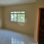 Casa com 147m² , 2 dormitórios , sendo 1 suíte , 2 vagas , à venda , no Parque das Nações , em Santo André.