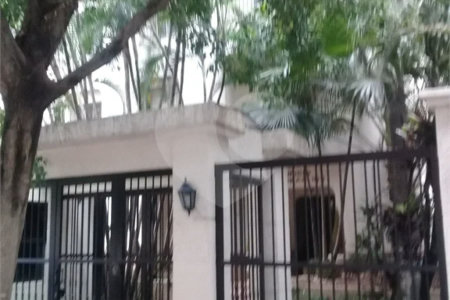 APARTAMENTO COM 3 DORMITÓRIOS , SENDO 1 SUITE